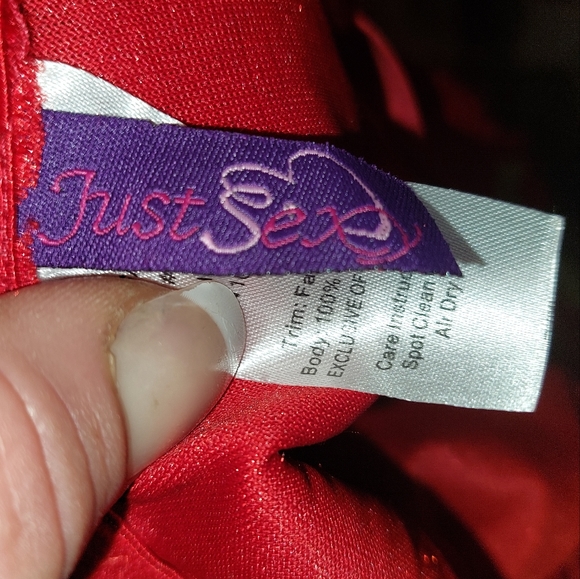 Just sexy Santa's helper or valentines day lover outfit. - Picture 4 of 5